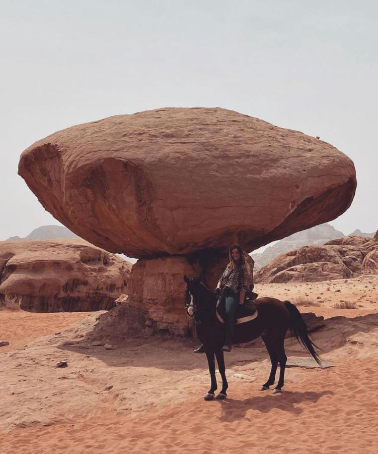 Wadi Rum Star Camp Екстер'єр фото